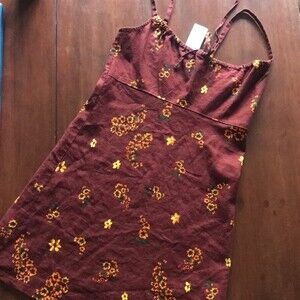 Urban Outfitters short dress with flowers xs